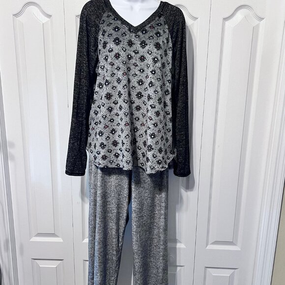 ClimateRight By Cuddle Duds-Cozy Pajama Set-Women's-Bl/Pink/Blue-Top L-Bottom M - Picture 1 of 16